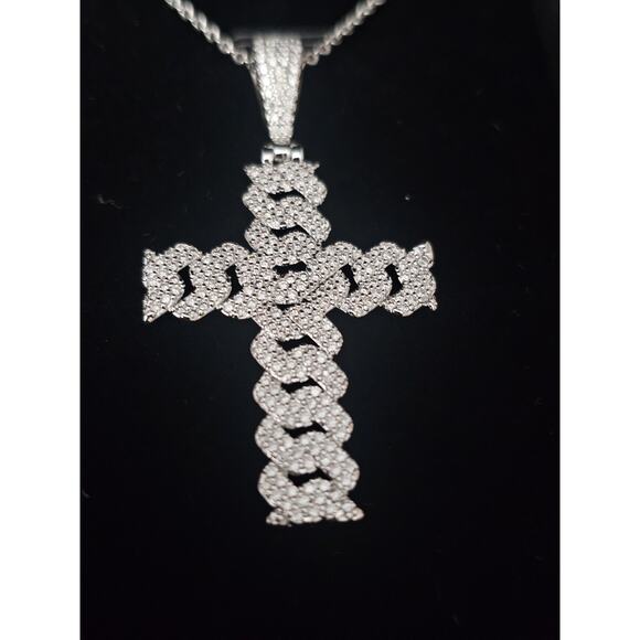 WN00 | PDF | Gemstone | Diamond Sterling Silver-plated 1.66ct Moissanite flat Cross Pendant w/ thin cable chain